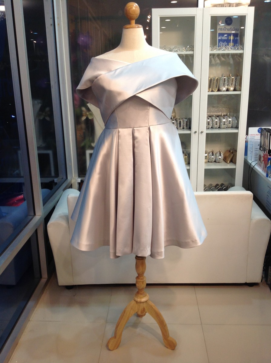 เอ็กซ์ซี่ สั้น เทา 8XL(ขาย 300 บาท) ชุดราตรีสั้น เทา