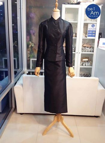 ชุดไทยจิตรลดา Size L 10 ชุดไทย ดำ