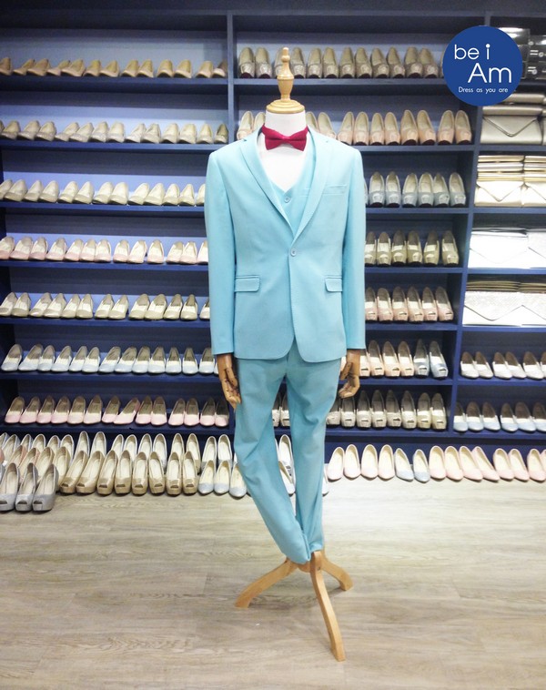 กั๊ก ฟ้าใส สูทฟ้า size 52 ชุดสูท ฟ้า