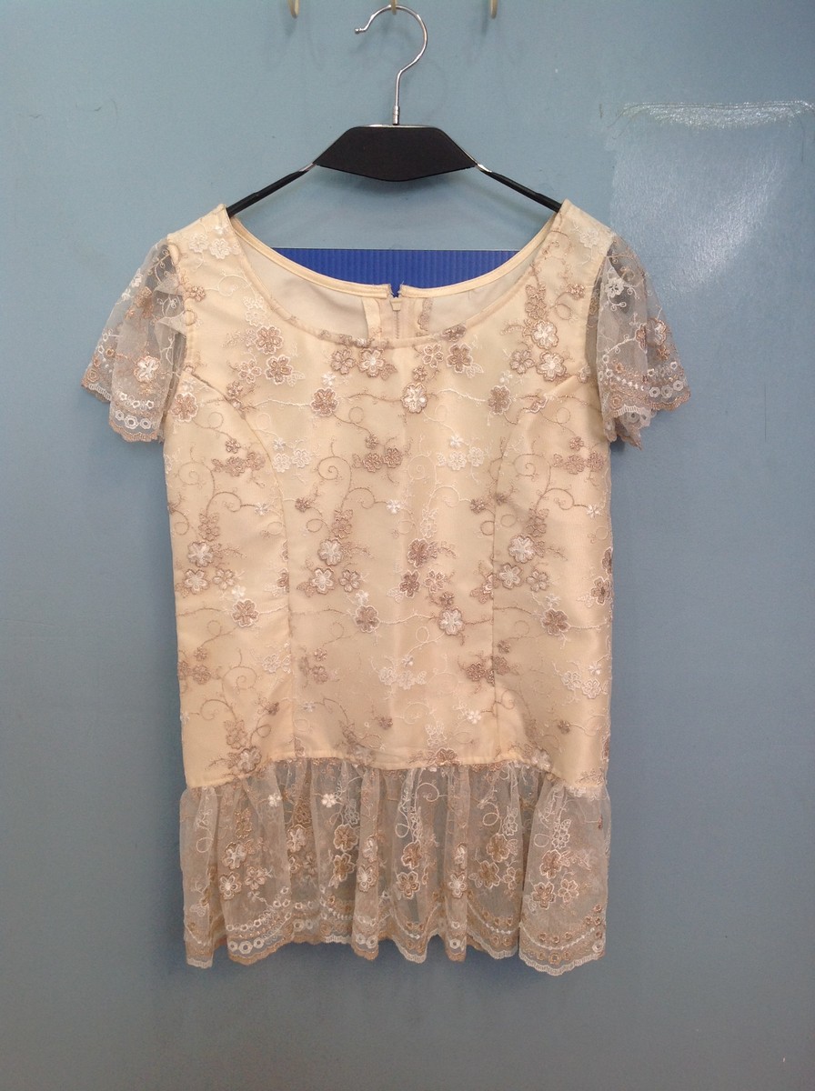 เสื้อไทย-ลูกไม้แขนสั้น ครีม XL-02 ชุดไทย ครีม
