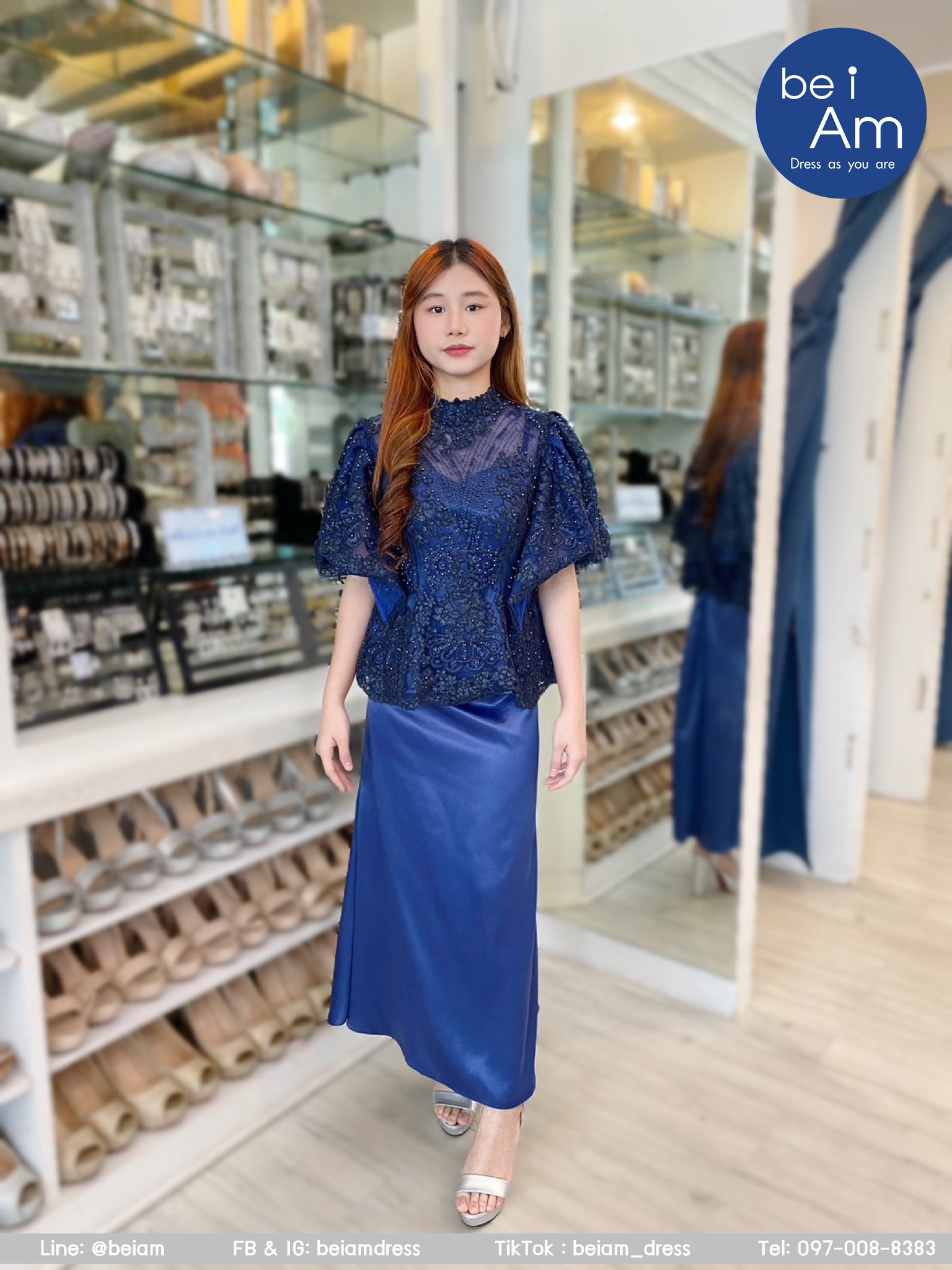 เสื้อลูกไม้ ทิวาทิพย์ กรมท่า ชุดราตรียาว น้ำเงิน