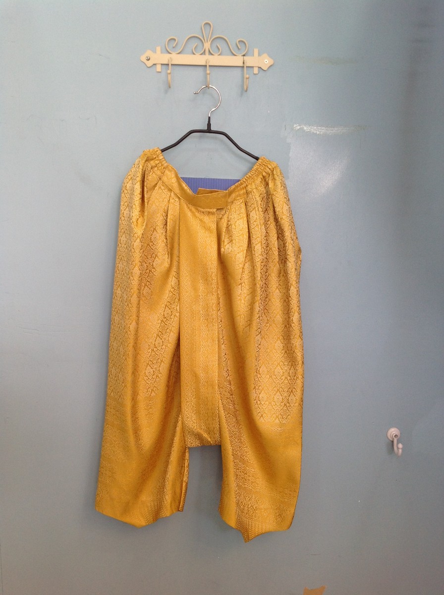 โจงกระเบน สีทองเข้ม M - 01 ชุดไทย ทอง