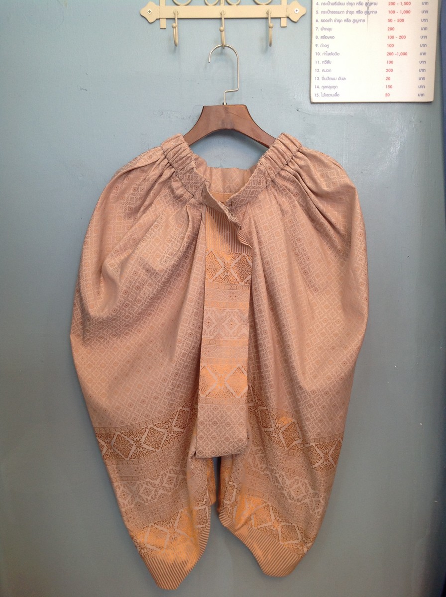 โจงกระเบน สีน้ำตาล XL - 10 ชุดไทย ทอง