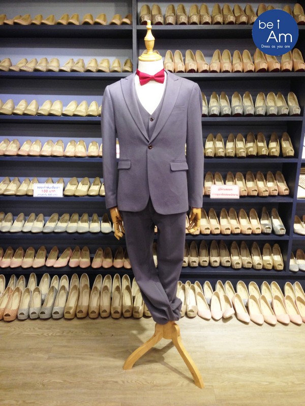 กั๊ก เคนจิ สูทเทา size 52 ชุดสูท เทา