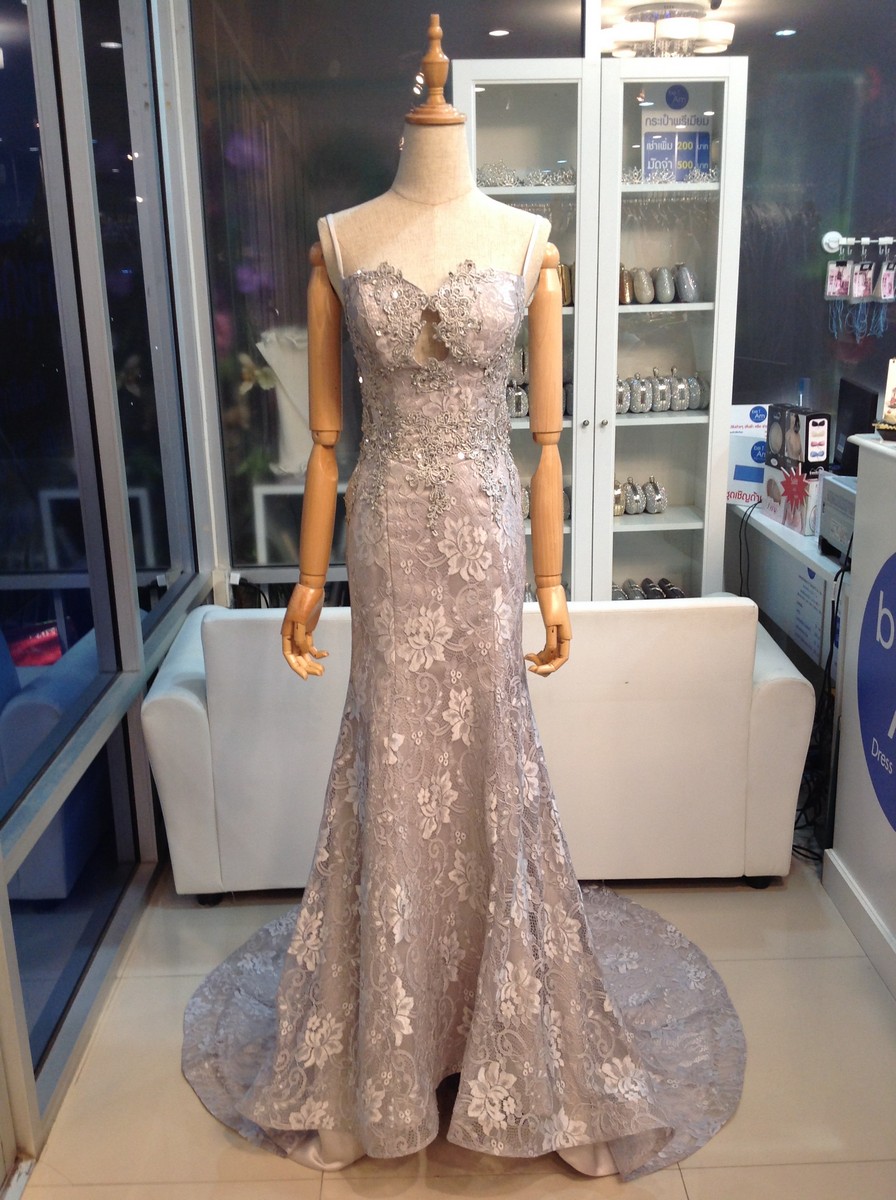 ซีต้า โจนส์ ลูกไม้ ยาว เทา(ขาย1200บาท) ชุดราตรียาว เทา