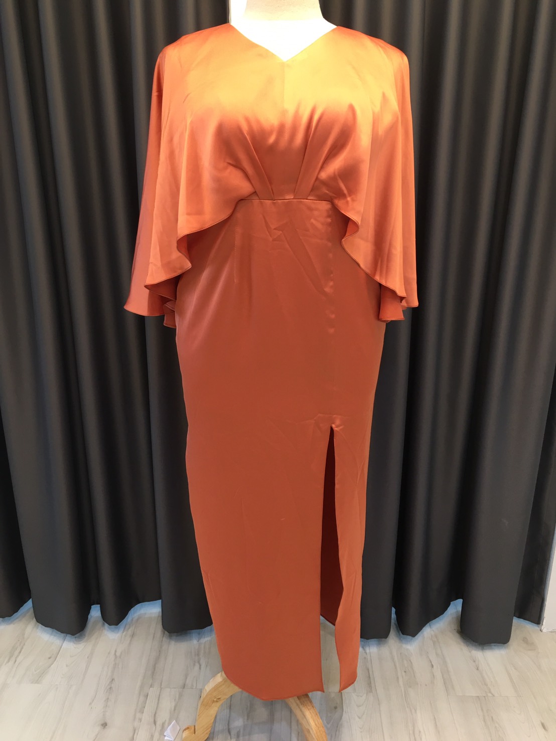 เมลินดายาว 2XL คอปเปอร์(ขาย 500 บาท) ชุดราตรียาว ส้ม
