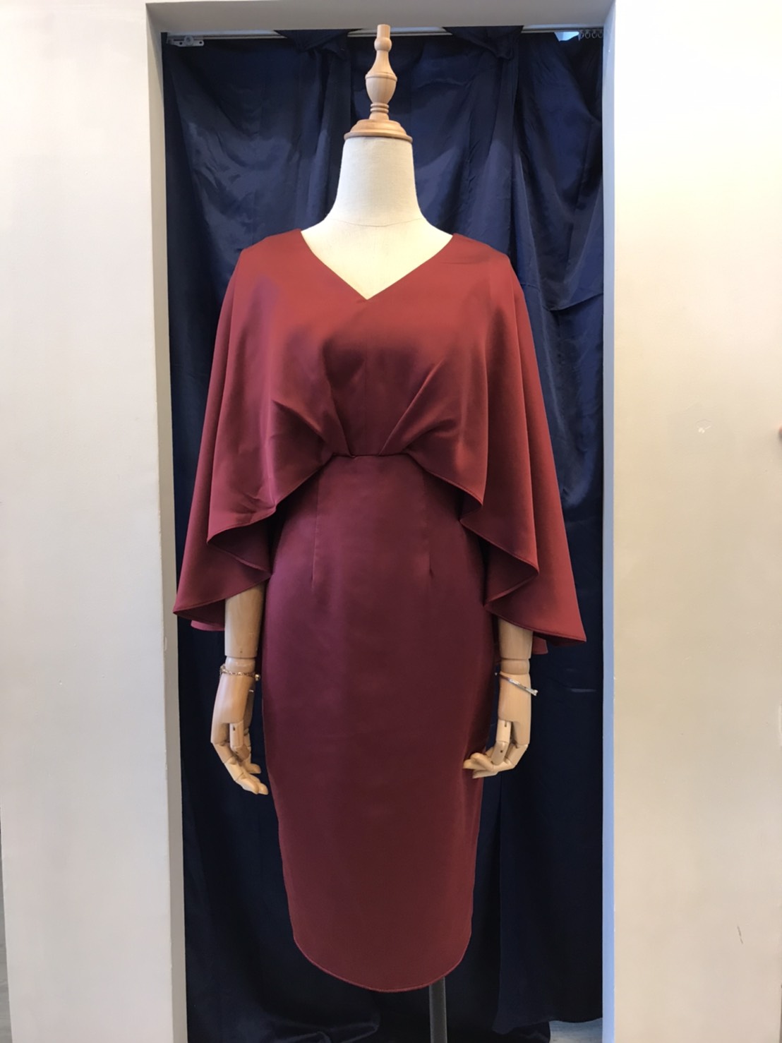 เมลินดา สั้น แดง ( ขาย 500 ) ชุดราตรีสั้น แดง